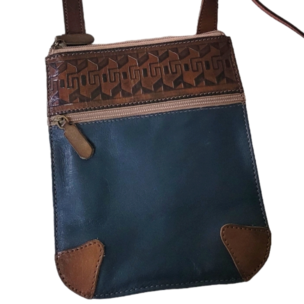 ANNA CAINZO | Navy and Brown Leather Crossbody Bag